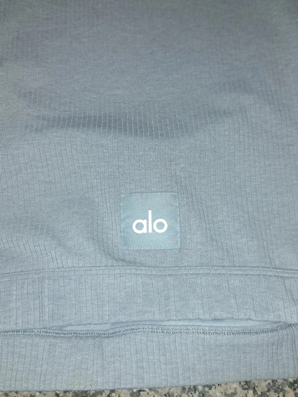 ALO Yoga Grey Ribbed Crop Top